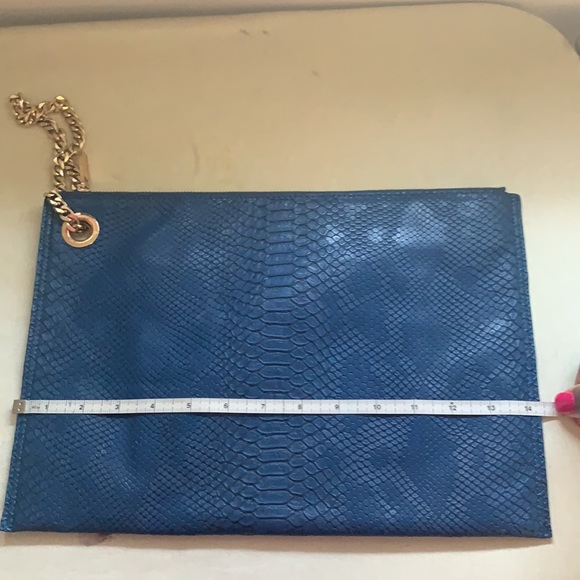 Beautiful clutch - Picture 7 of 8